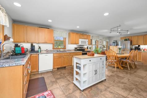 2 Short Lots Lane Truro MA 02666