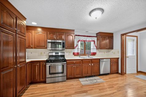 30 Twin Hill Road Falmouth MA 02536