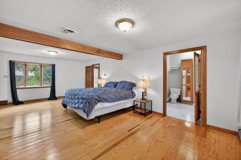 30 Twin Hill Road Falmouth MA 02536