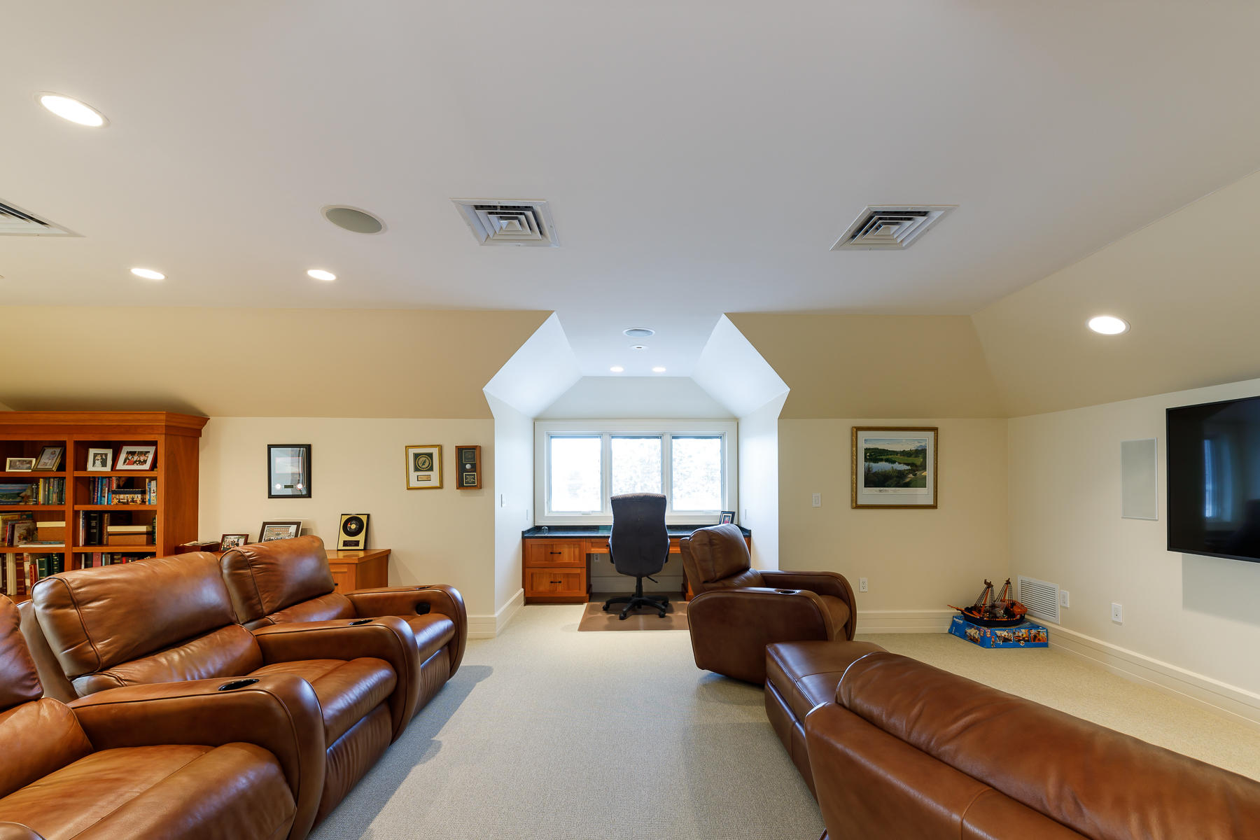 3 Bight Circle Mashpee MA 02649