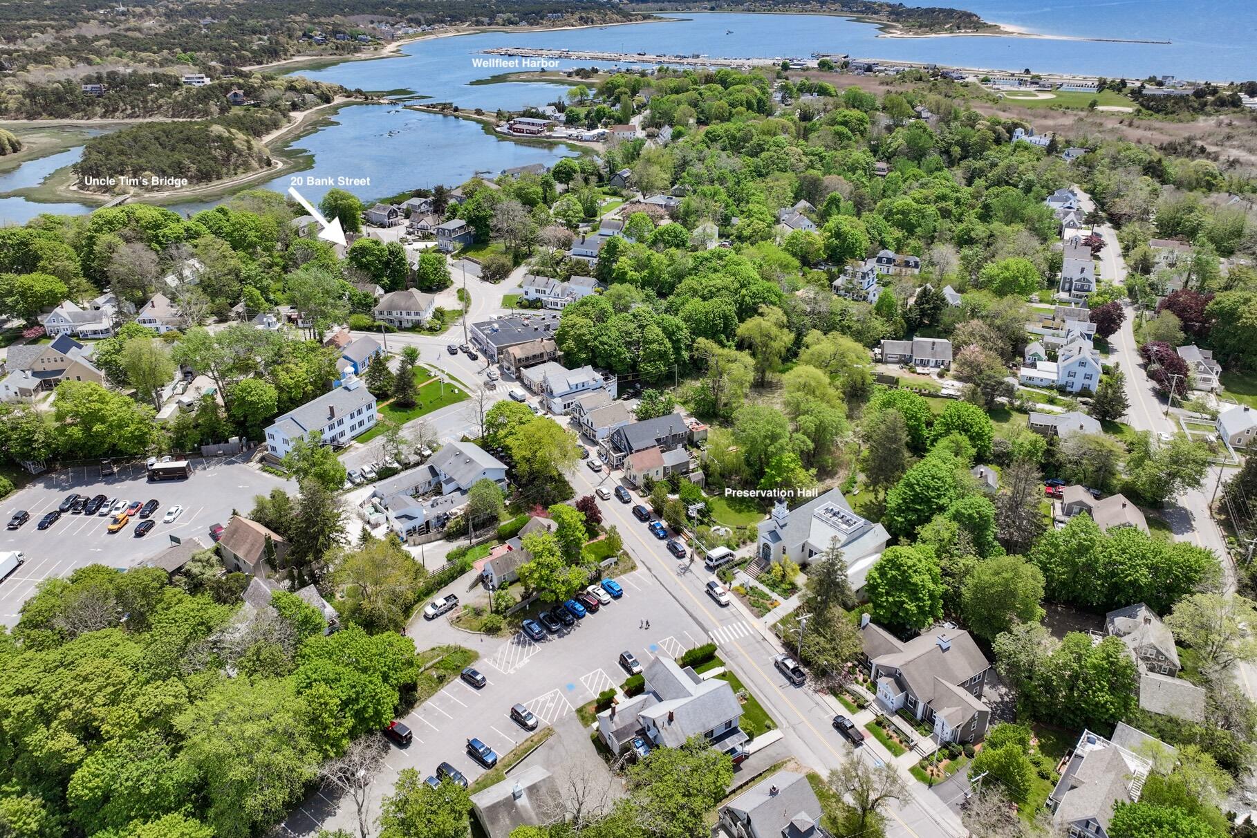 20 Bank Street Wellfleet MA 02667