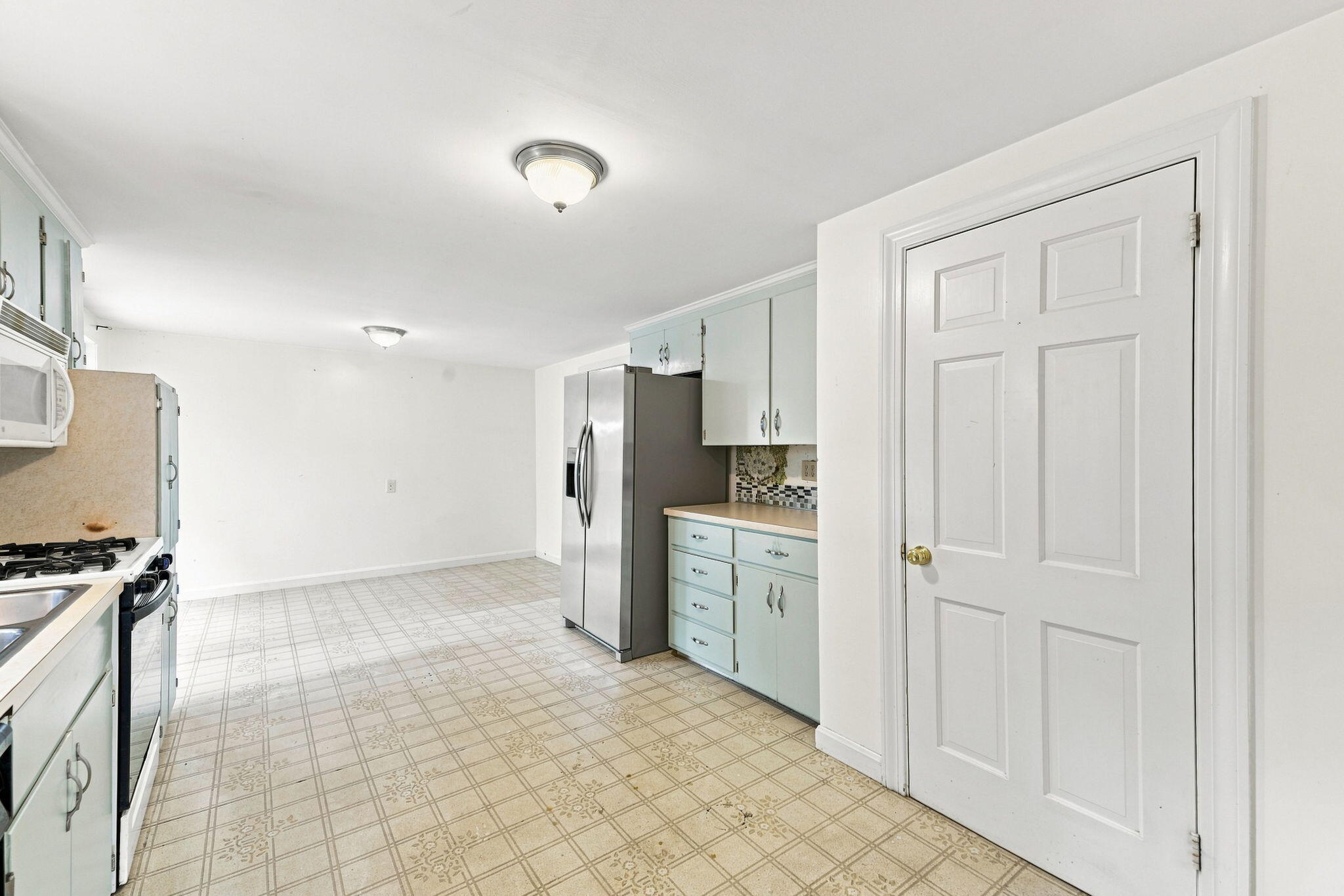 21 Captain Small Road South Yarmouth MA 02664