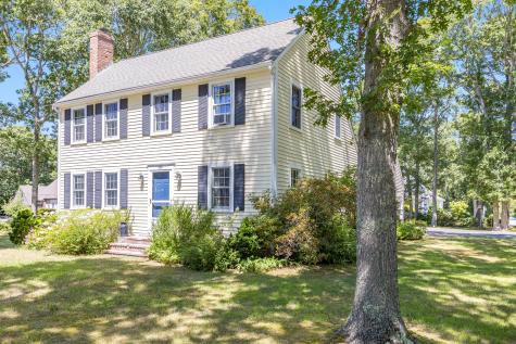 12 Tracey Road Barnstable MA 02635