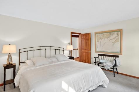 12 Tracey Road Barnstable MA 02635