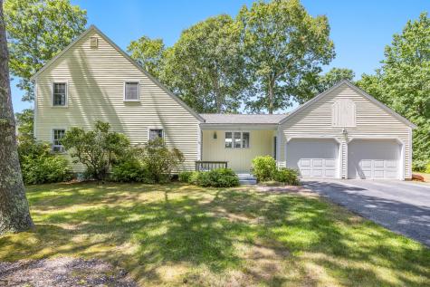 12 Tracey Road Barnstable MA 02635
