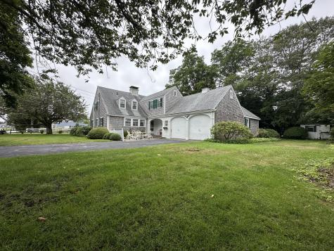 109 Pleasant Street Yarmouth MA 02664