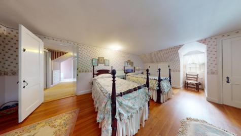 109 Pleasant Street Yarmouth MA 02664