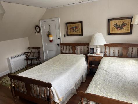 109 Pleasant Street Yarmouth MA 02664