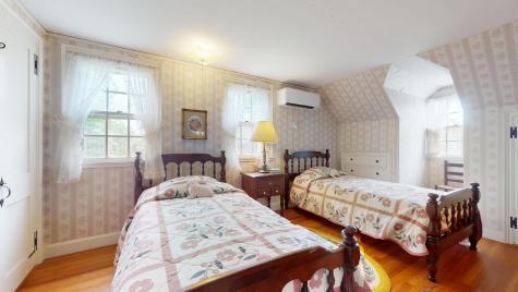 109 Pleasant Street Yarmouth MA 02664