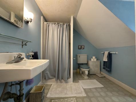 109 Pleasant Street Yarmouth MA 02664