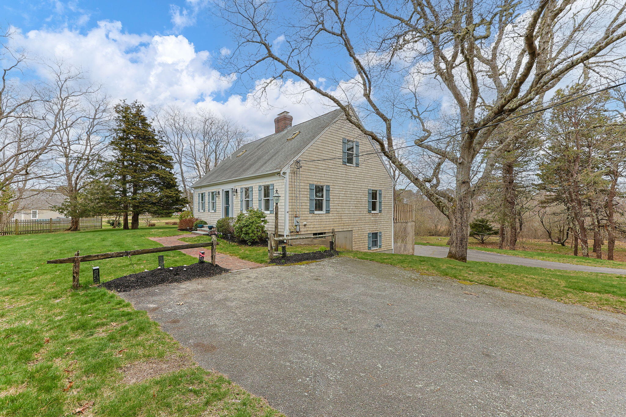 48 Sea Gull Lane West Dennis MA 02670