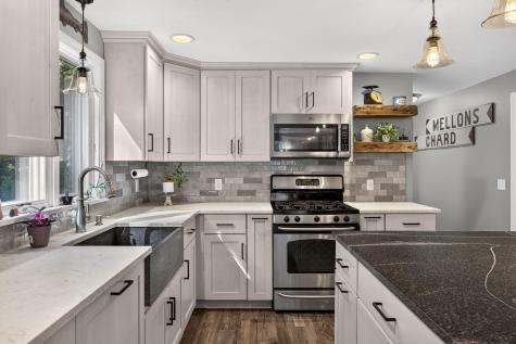 11 Burbank Street Sandwich MA 02563