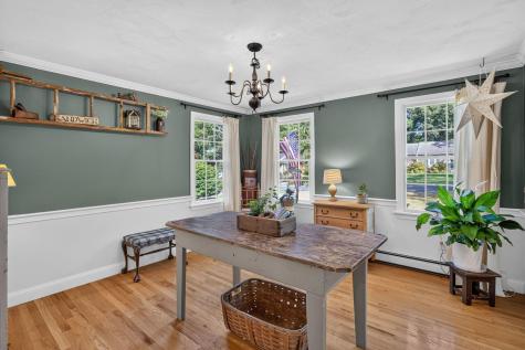 11 Burbank Street Sandwich MA 02563