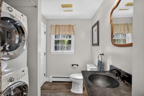 11 Burbank Street Sandwich MA 02563