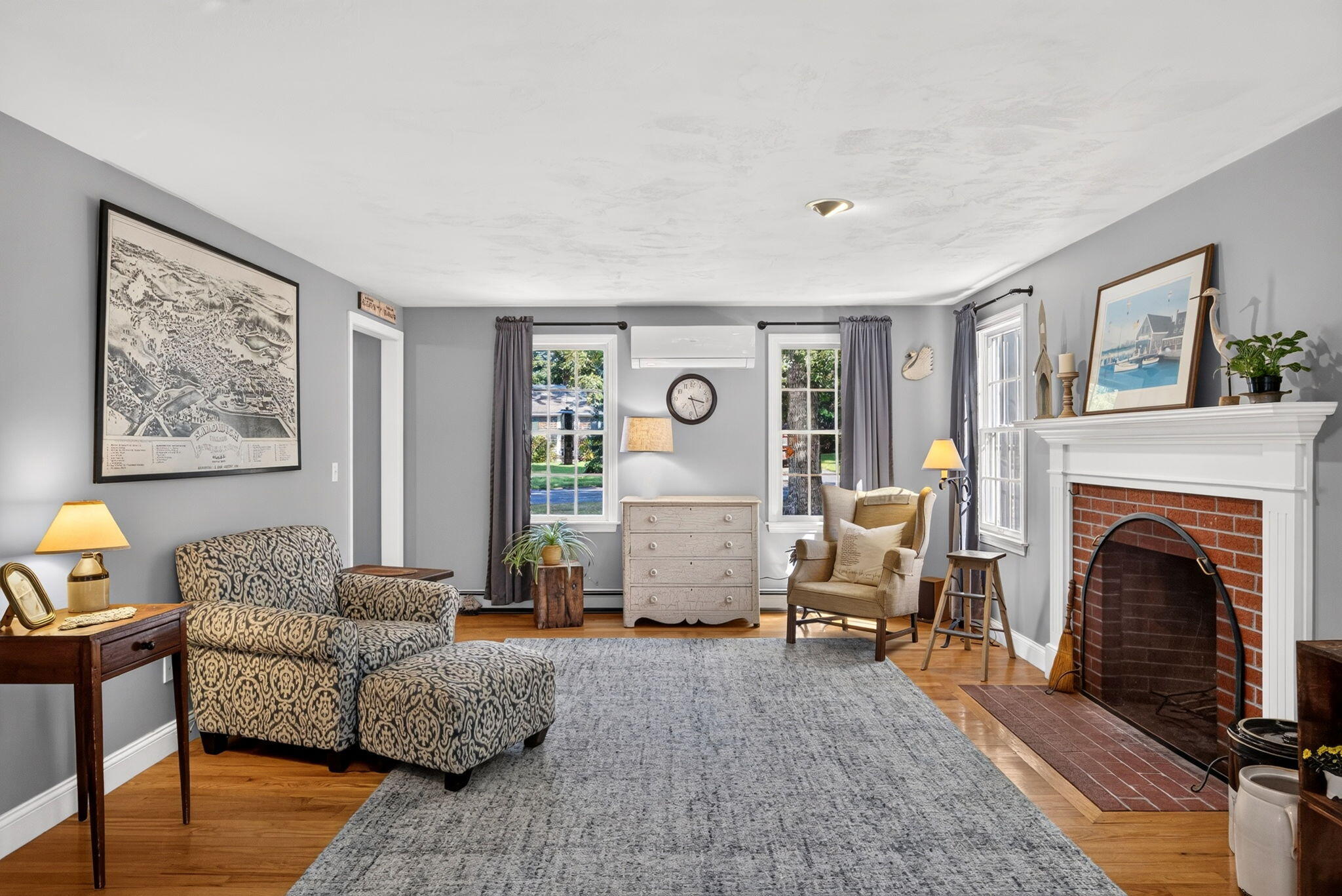 11 Burbank Street Sandwich MA 02563