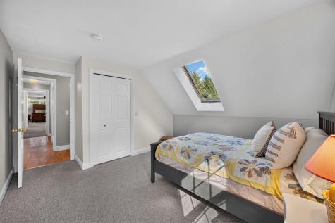 11 Burbank Street Sandwich MA 02563