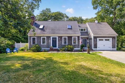 11 Burbank Street Sandwich MA 02563