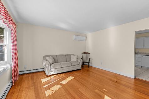 5 Freighthouse Road Sagamore MA 02561