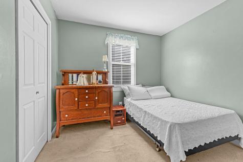 5 Freighthouse Road Sagamore MA 02561