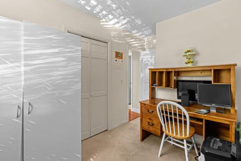 5 Freighthouse Road Sagamore MA 02561