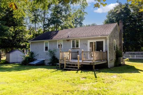 5 Freighthouse Road Sagamore MA 02561