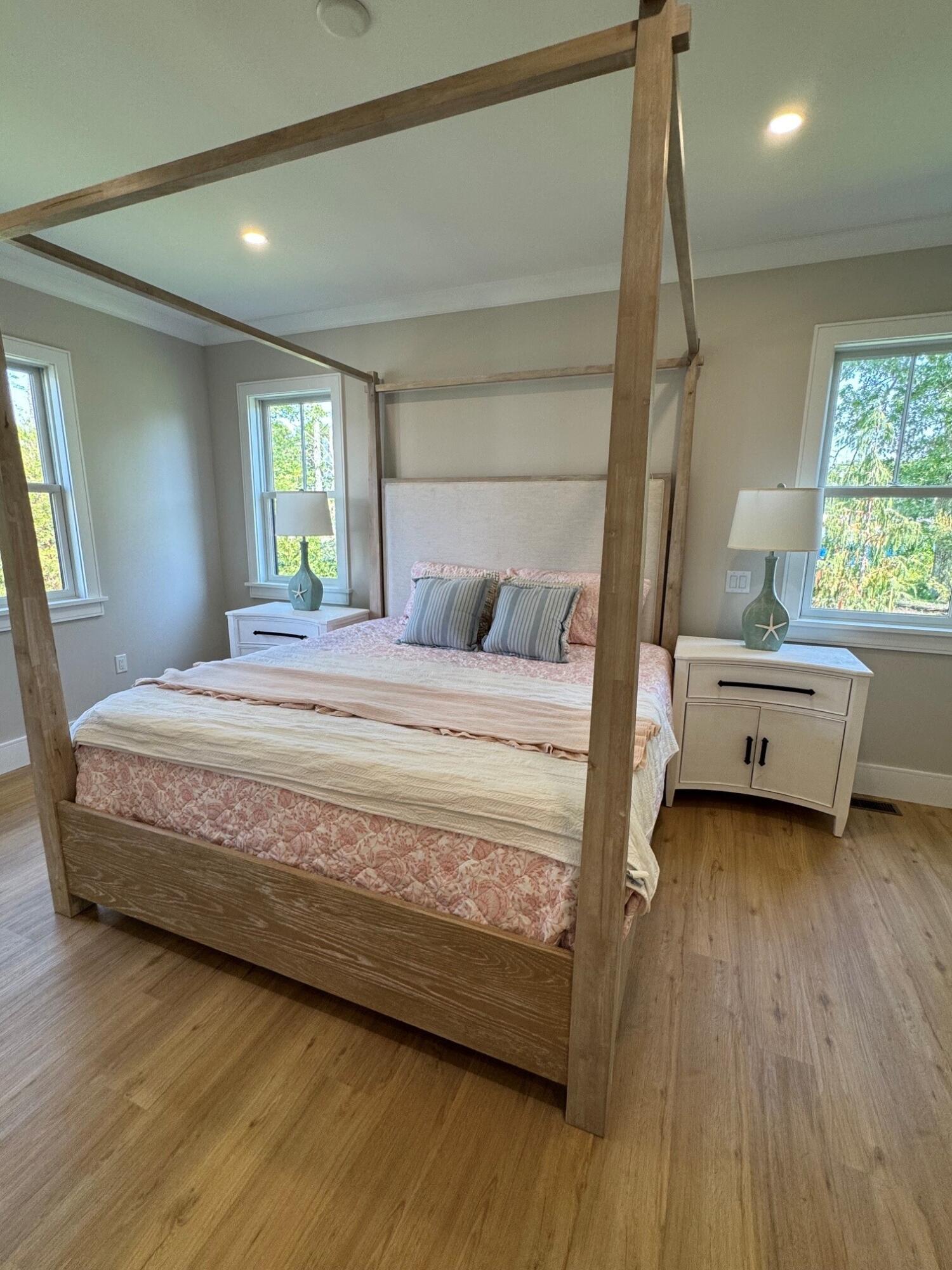 21 Josiah Path Falmouth MA 02540