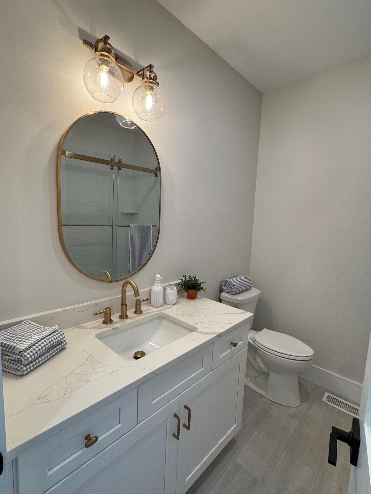 21 Josiah Path Falmouth MA 02540
