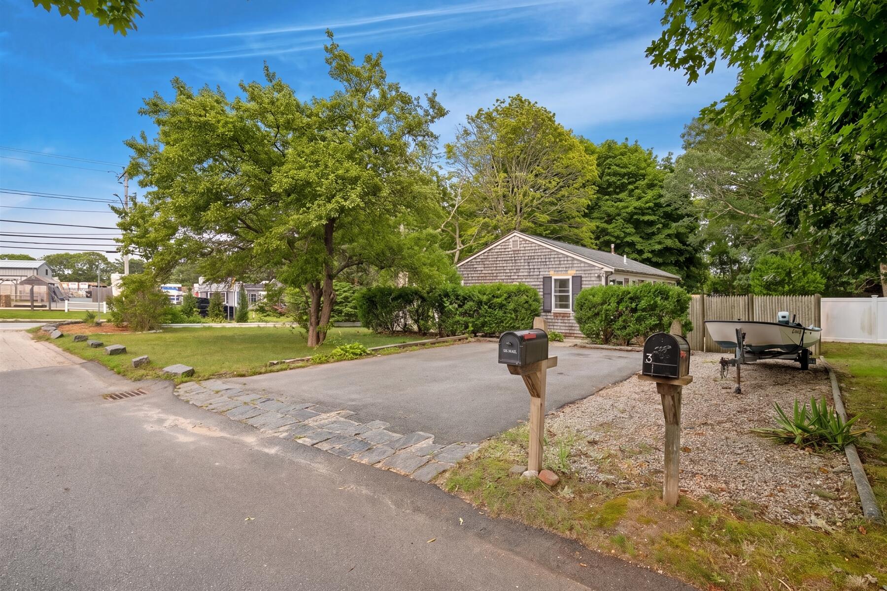 579 E Falmouth Highway East Falmouth MA 02536