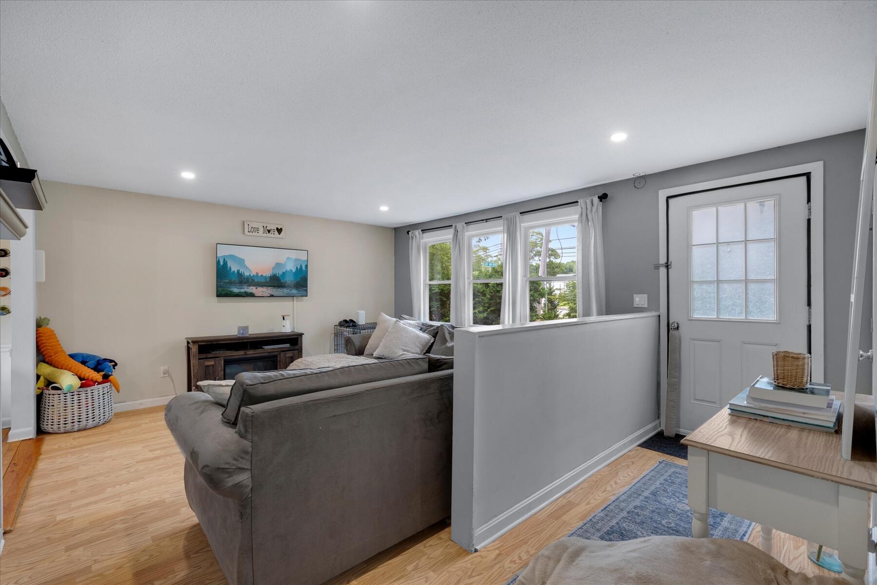 579 E Falmouth Highway East Falmouth MA 02536