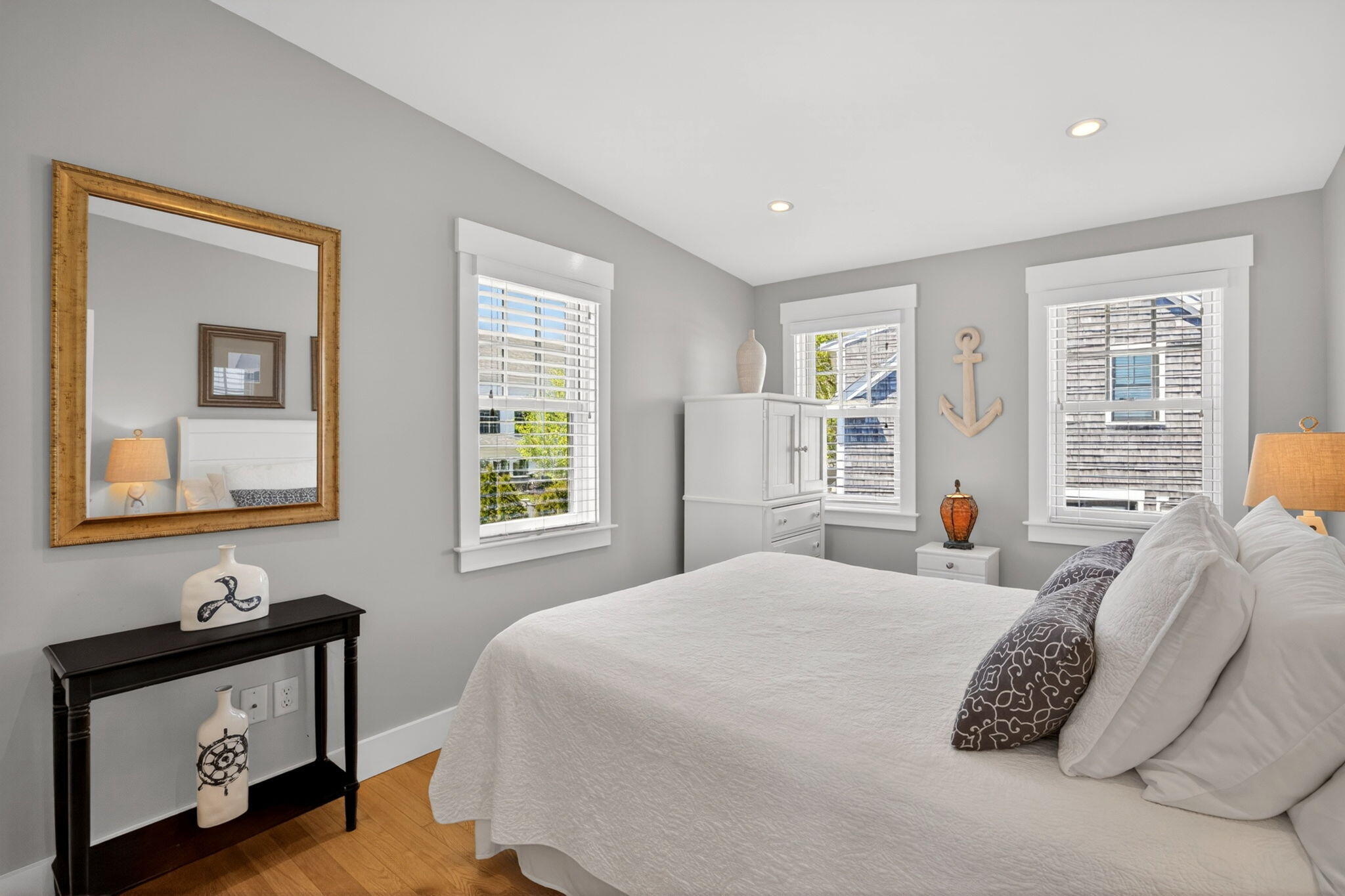 48 Bradford Street Provincetown MA 02657