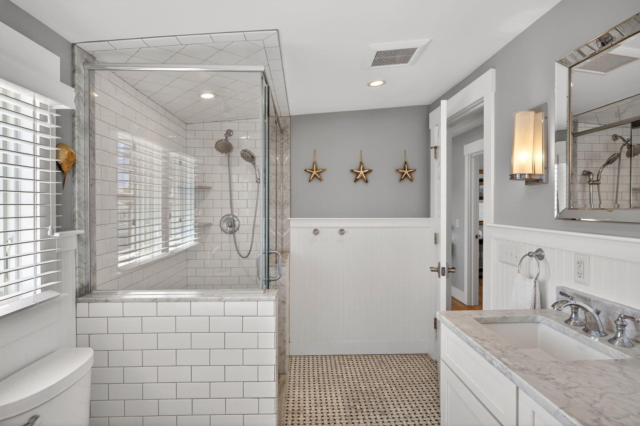 48 Bradford Street Provincetown MA 02657