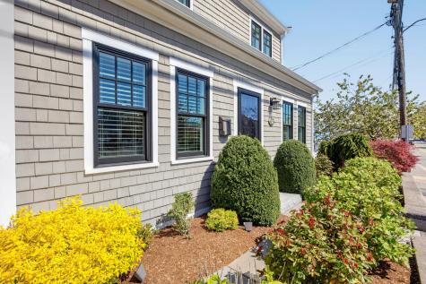 48 Bradford Street Provincetown MA 02657