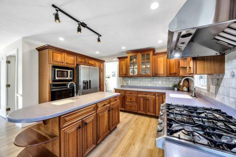 348 Wakeby Road Barnstable MA 02648