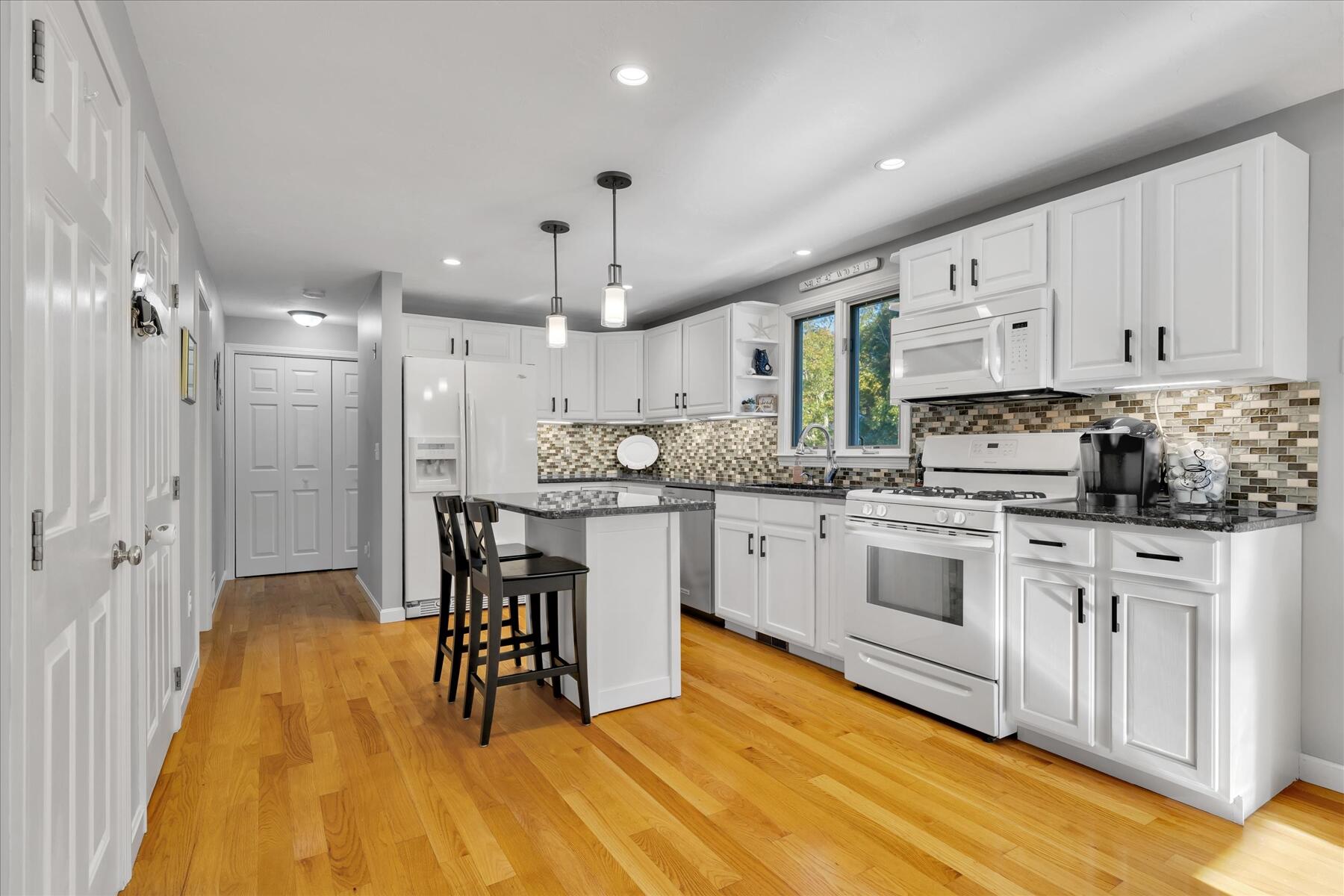 40 Waterfield Road Barnstable MA 02655