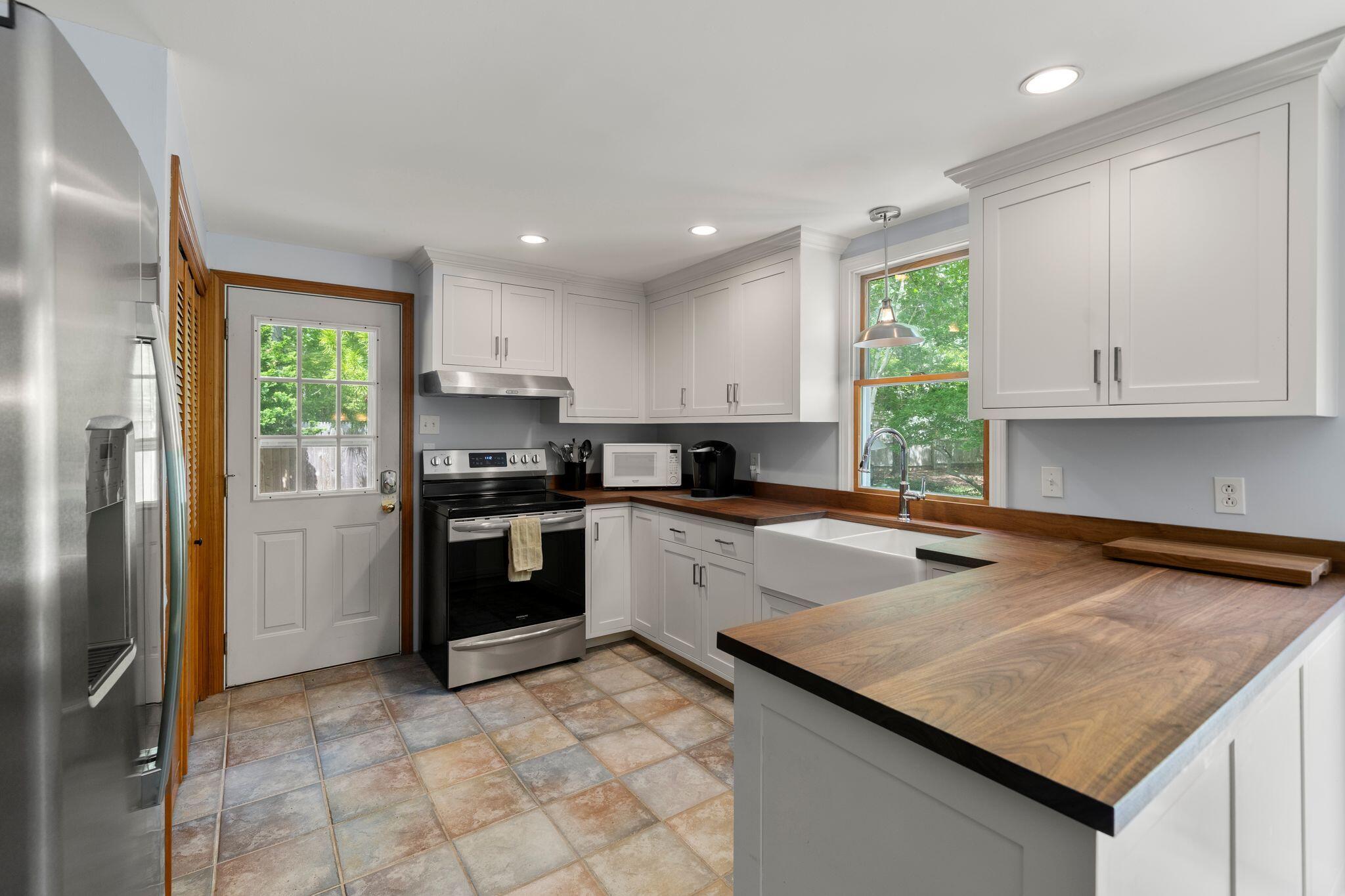 42 Indian Hill Road Chatham MA 02633