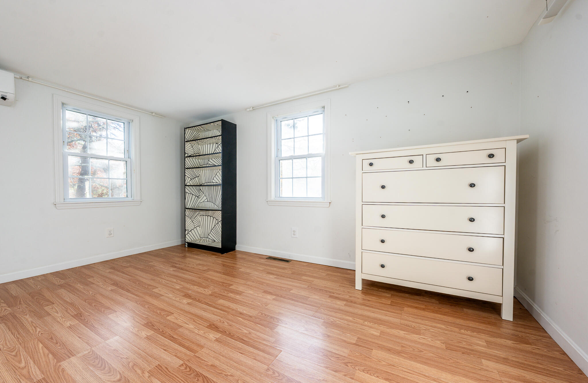 27 Quaker Lane Harwich MA 02645