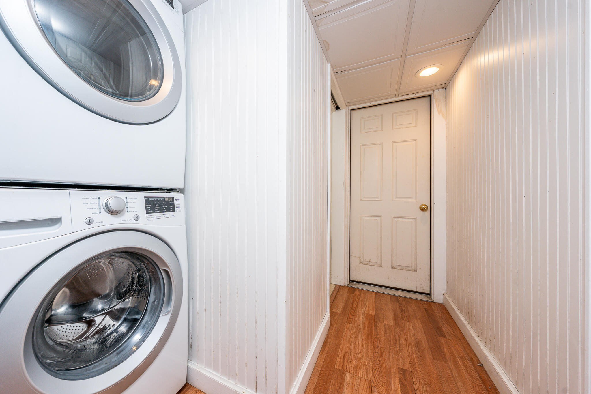 27 Quaker Lane Harwich MA 02645