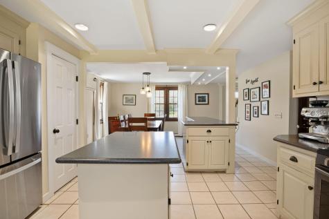 161 Beechtree Drive Brewster MA 02631