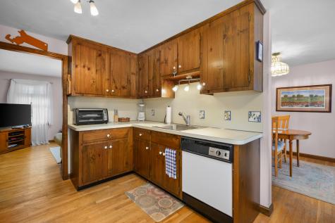20 Bray Farm Road Yarmouth Port MA 02675