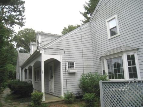 20 Hollingsworth Road Osterville MA 02655