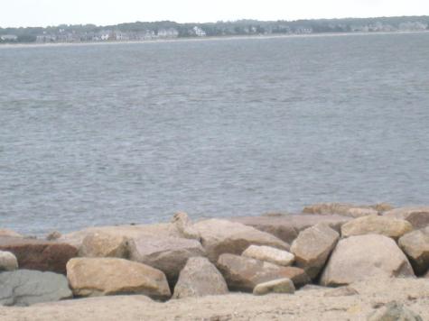 20 Hollingsworth Road Osterville MA 02655