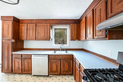 49 Broken Bow Lane Falmouth MA 02536