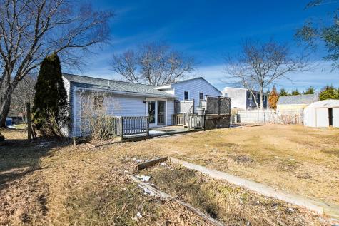 49 Broken Bow Lane Falmouth MA 02536