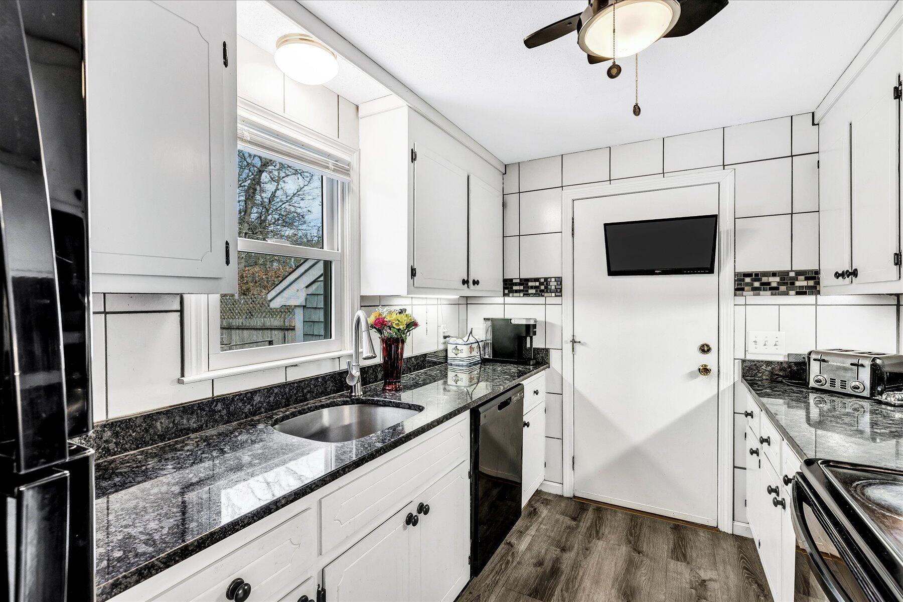 2 Capt Chase Road Yarmouth MA 02664