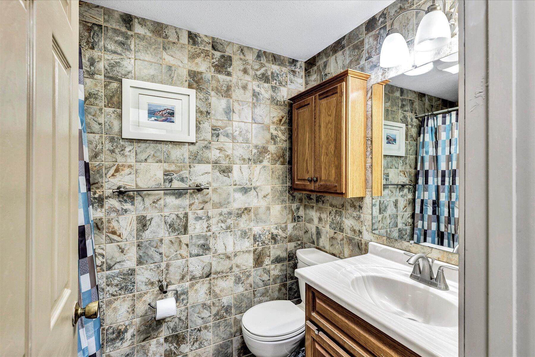 2 Capt Chase Road Yarmouth MA 02664