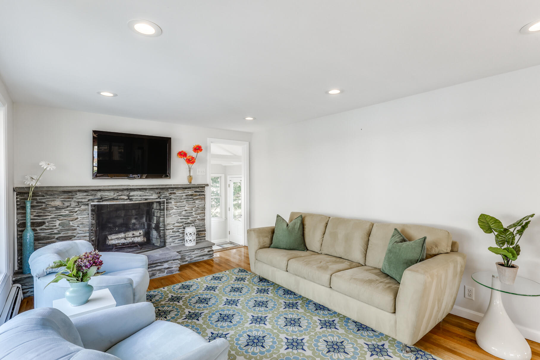585 Circuit Avenue Bourne MA 02559