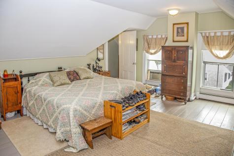113 Bank Street Harwich Port MA 02646
