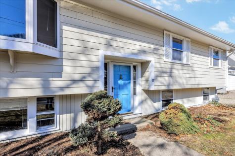 27 Madeline Road Falmouth MA 02536