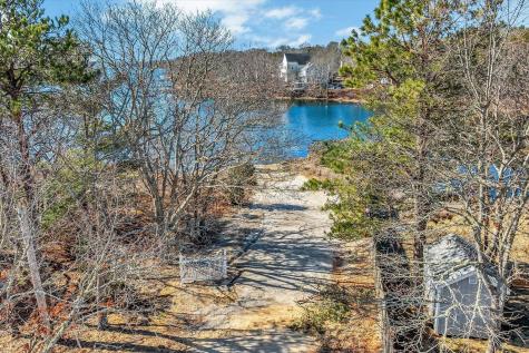 27 Madeline Road Falmouth MA 02536