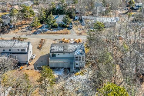27 Madeline Road Falmouth MA 02536